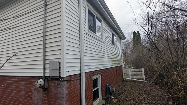 PXL_20250328_173454433