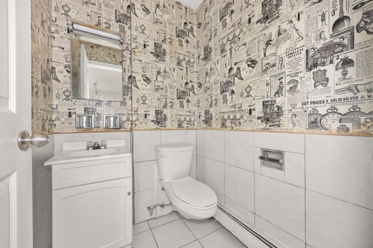 HD_1744949000247_CCT0012