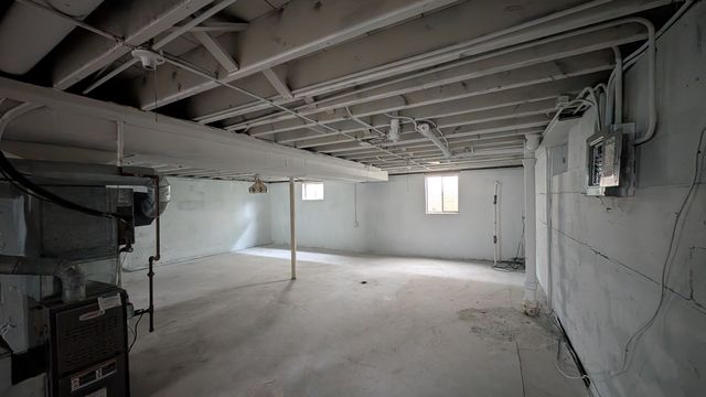 PXL_20250403_173911685