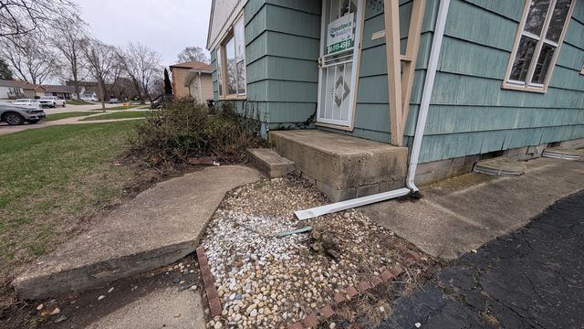 PXL_20250403_174049968