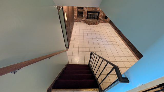 PXL_20250403_182223638