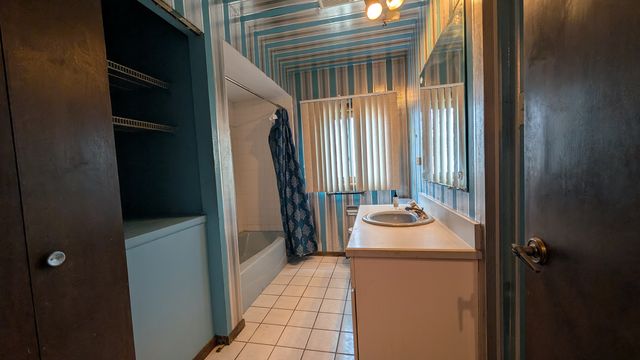 PXL_20250403_182328895