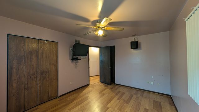 PXL_20250403_182345566