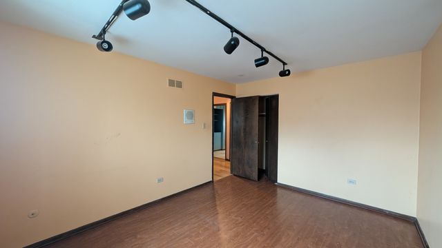 PXL_20250403_182358640