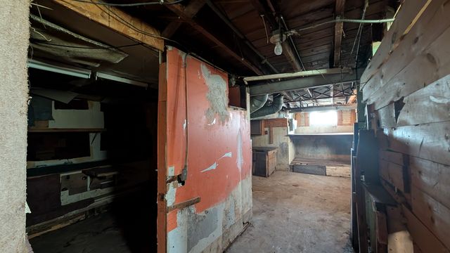 PXL_20250430_145840885