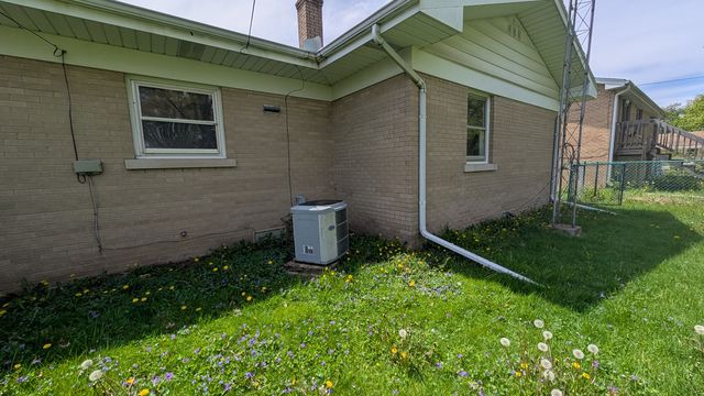 PXL_20250507_170917239