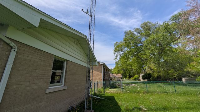 PXL_20250507_170920393