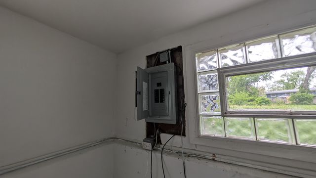 PXL_20250520_160055152