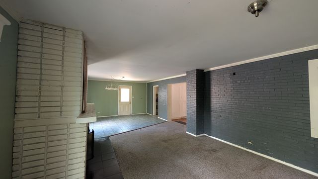 PXL_20250523_182825157