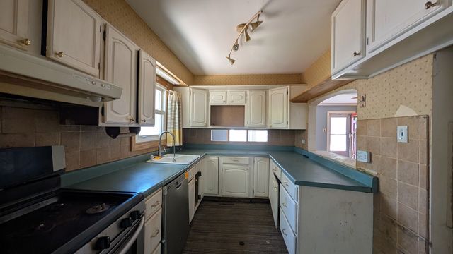 PXL_20250523_182833104