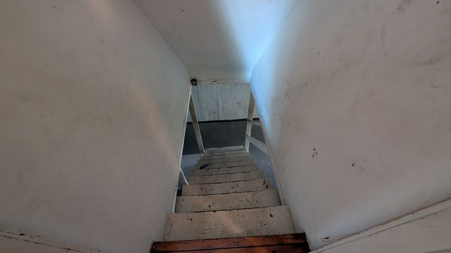 PXL_20250523_183022112