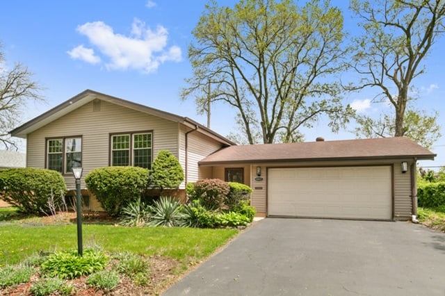 Hits & Misses Property Image
