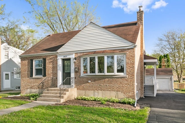 Hits & Misses Property Image