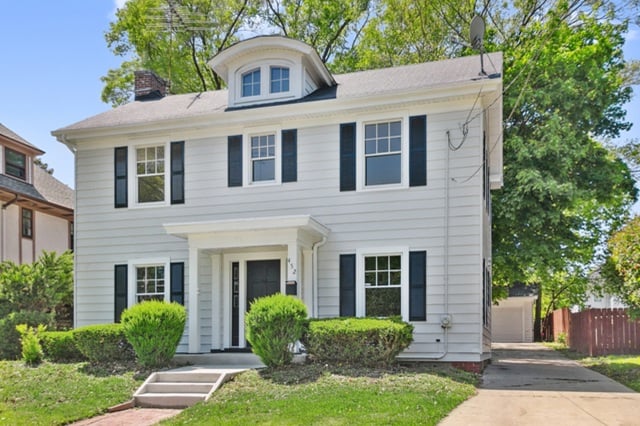 Hits & Misses Property Image