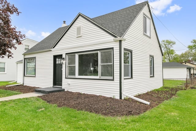 Hits & Misses Property Image