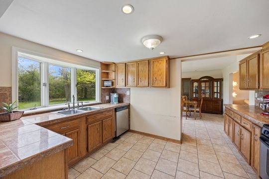 HD_1746553868032_11_1421LawrenceCrescent