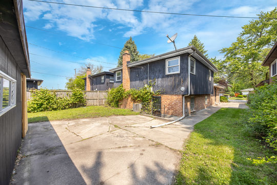 HD_1749515887622_DCwt0025