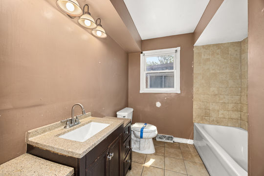 HD_1749515940286_DCwt0018