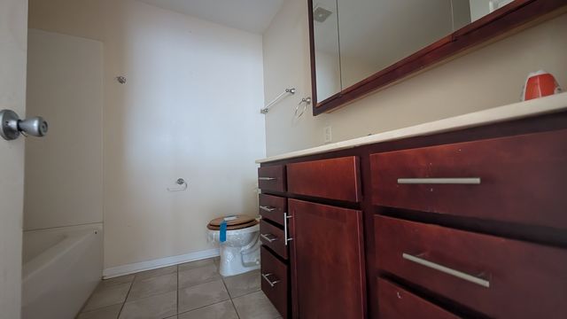 PXL_20250620_213805645