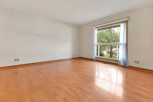 HD_1752719454569_4_4126WildwoodDr_CrystalLake_IL_Full