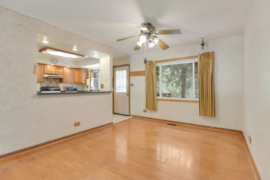 HD_1752719460527_7_4126WildwoodDr_CrystalLake_IL_Full