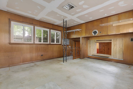 HD_1753537606607_18_15230MeadowLn_Dolton_IL_Small