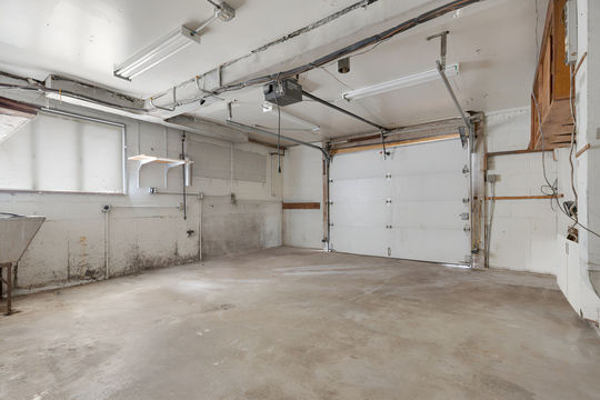 HD_1753537608877_21_15230MeadowLn_Dolton_IL_Small