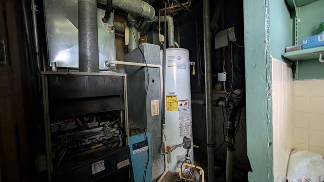 PXL_20250806_164214983