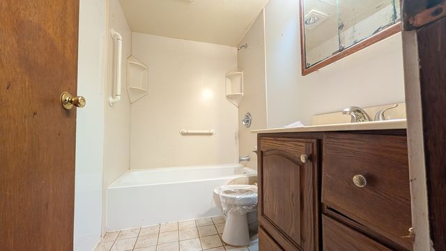 PXL_20250812_150021199