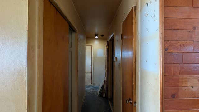 PXL_20250813_171535695