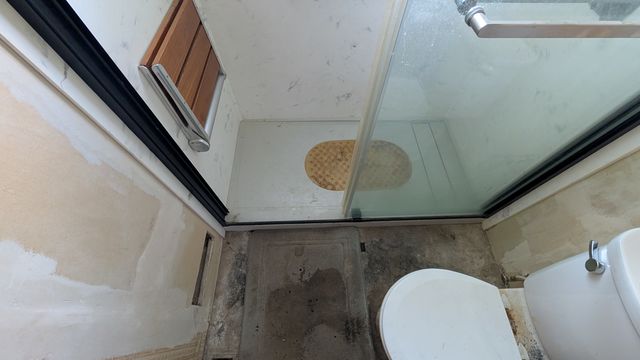 PXL_20250813_171633584