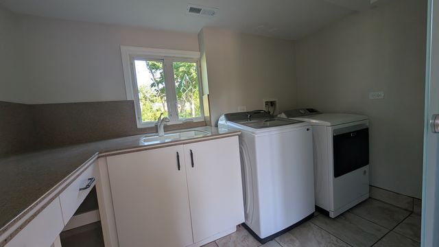 PXL_20250828_152842601