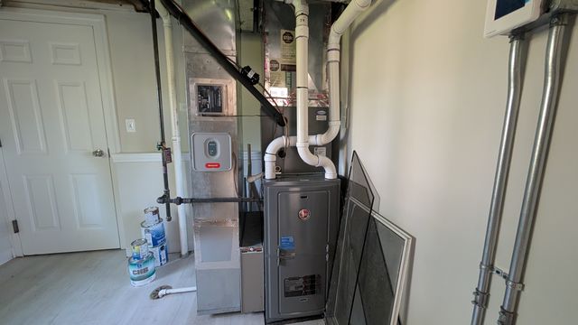 PXL_20250828_152919657