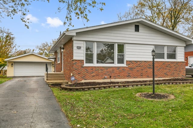 Hits & Misses Property Image