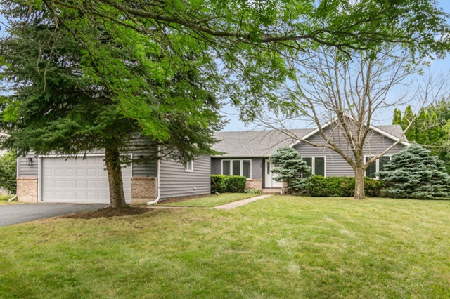 Hits & Misses Property Image