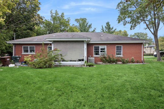 HD_1760632230125_05_IMG_6293