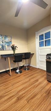 HD_e_a9d9feface264309b4763e9828fe70ff