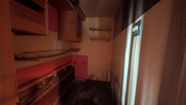 PXL_20251003_161851282.NIGHT