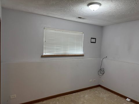 Photo Oct 06 2025, 3 01 48 PM