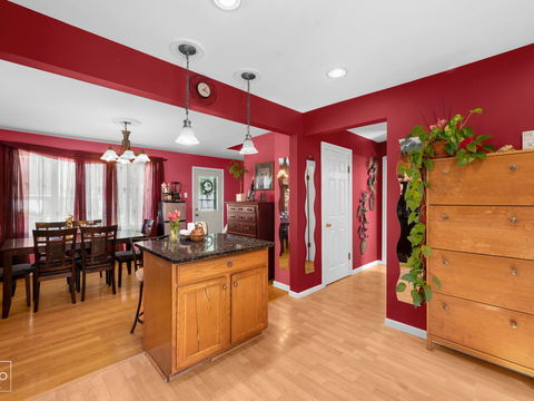 HD_1758400230259_5_web_or_mls_4_ridge_rd