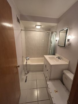 HD_e_1983c2c95d924ab8b7835cd1f93f4cad