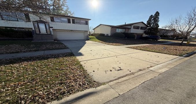 Photo Nov 17 2025, 10 00 46 AM