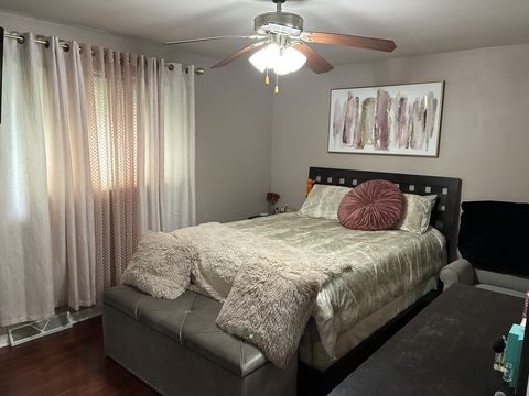 HD_1762147141484_Dyneen_house_photos1_copy_2