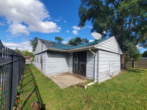 HD_1762301692445_04_Rear