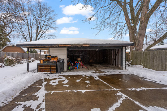 HD_1764863846921_SS_01870