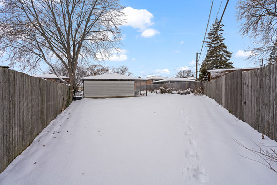 HD_1764863850161_SS_01909