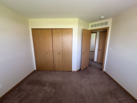 HD_1768566663327_4_empty_bedroom