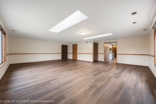 HD_1766863864118_015_16400SherwoodDrive_OrlandPark_IL_60462_SMALL