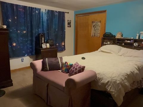 HD_e_4a83f85bcdcd41f7992822af91f1a5dc