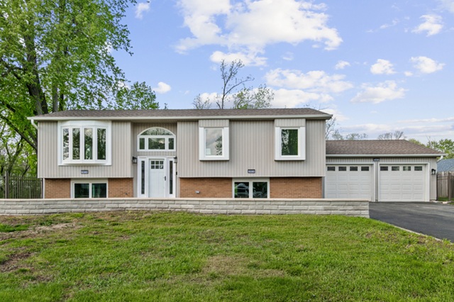 Hits & Misses Property Image